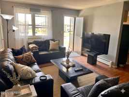 featured image of 76 Wharfside Dr #404