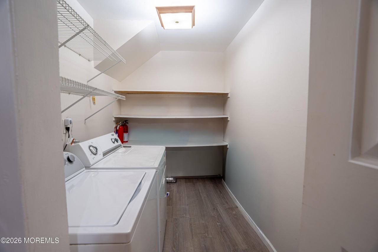 5C Twin Rivers Dr #505 - Photo 6 of 17