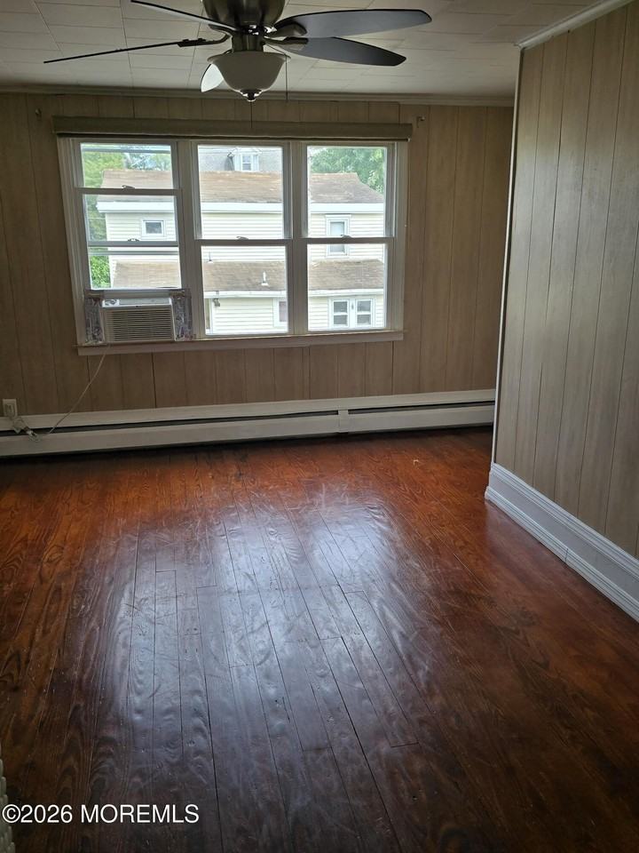 59 Main St #B - Photo 4 of 11