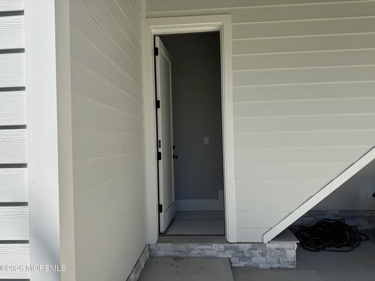 193 Liberty St - Photo 7 of 31