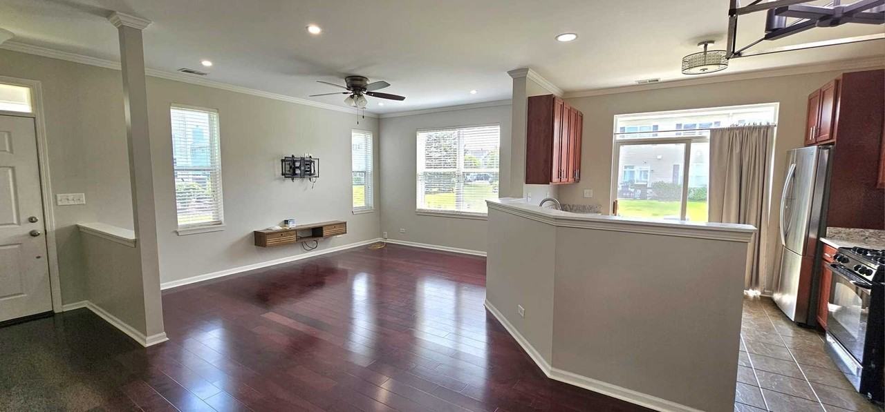 481 Silver Charm Dr #481 - Photo 5 of 28