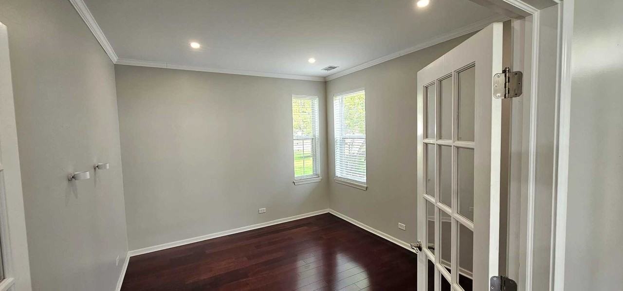 481 Silver Charm Dr #481 - Photo 7 of 28