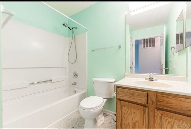 1202 N Red Oak Cir #2 - Photo 7 of 14