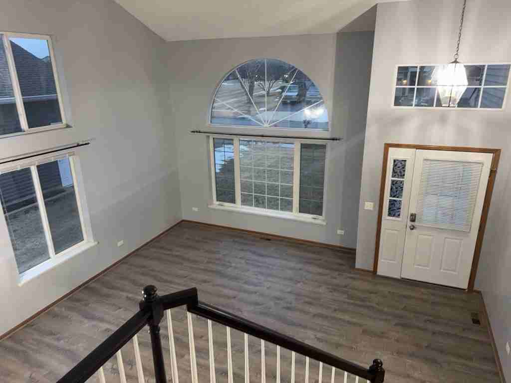 5404 Glenbrook Trl - Photo 4 of 30