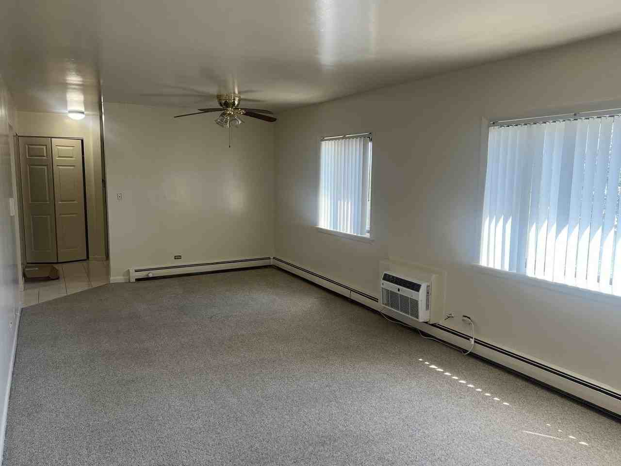 1852 S Anna Marie Dr #303 - Photo 4 of 10