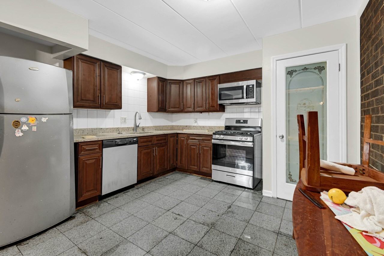 228 E Bailey Rd #A - Photo 7 of 23