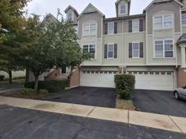 featured image of 3397 Bradbury Cir #3397