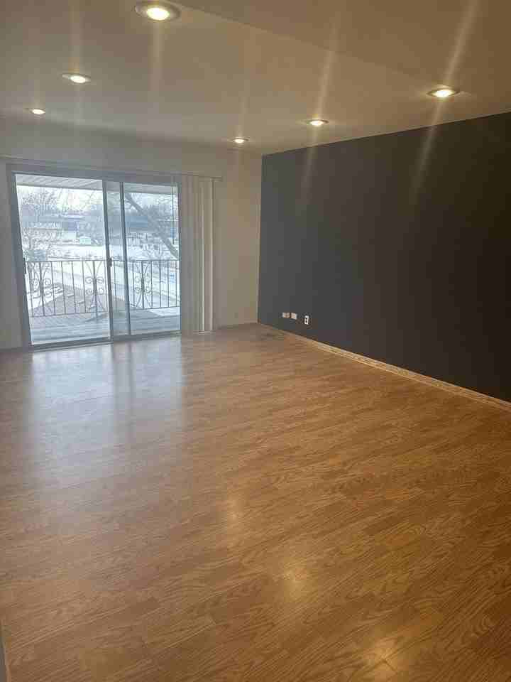5721 Circle Dr #304 - Photo 3 of 10
