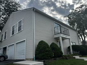 451 James Ct #D - Photo 1 of 1