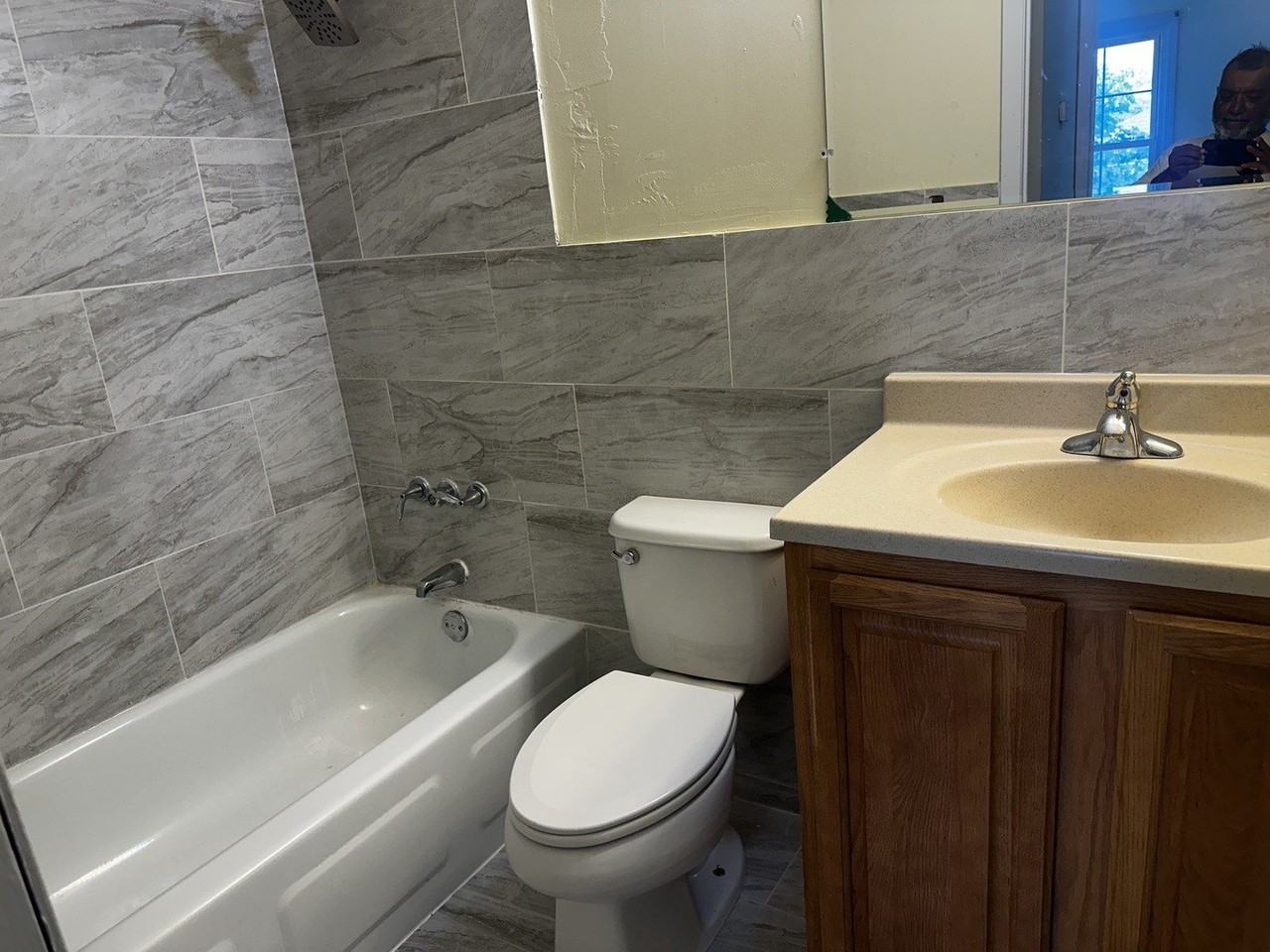 451 James Ct #D - Photo 7 of 9