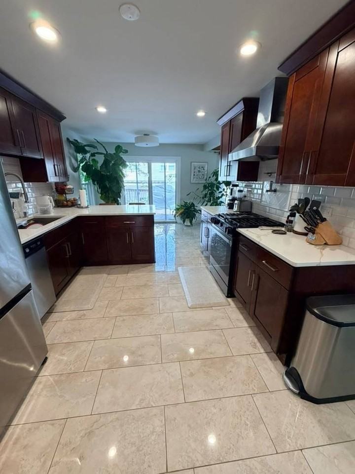 136 Appleby Dr - Photo 7 of 7