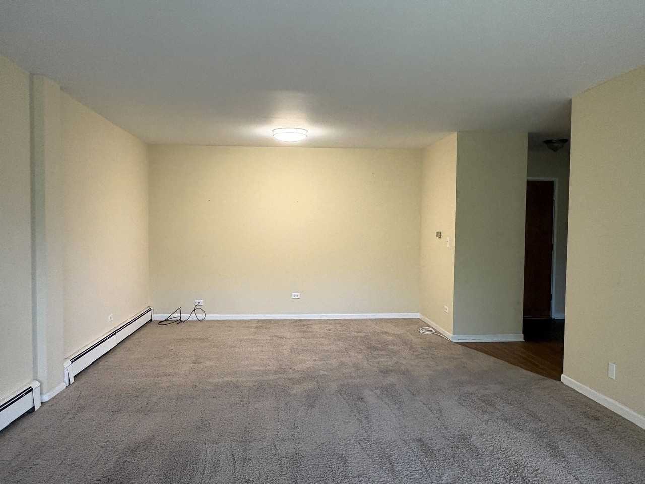 1311 S Finley Rd #404 - Photo 3 of 9
