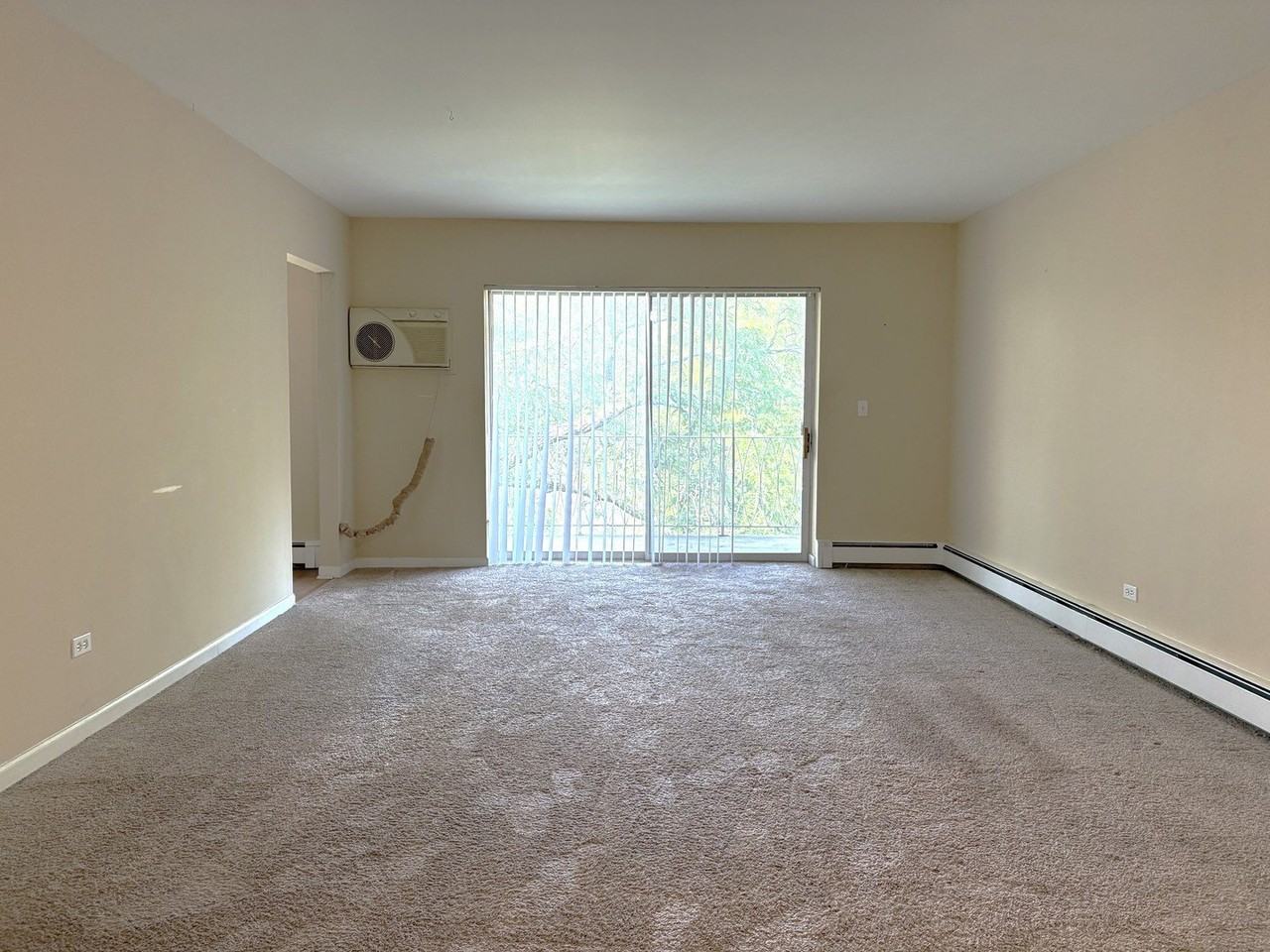 1311 S Finley Rd #404 - Photo 4 of 9