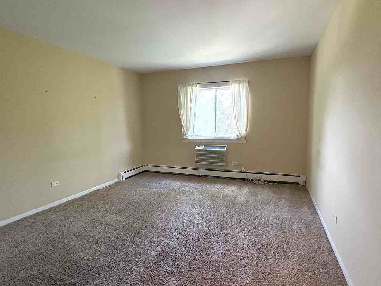 1311 S Finley Rd #404 - Photo 7 of 9