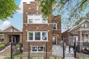 featured image of 952 N Springfield Ave #1