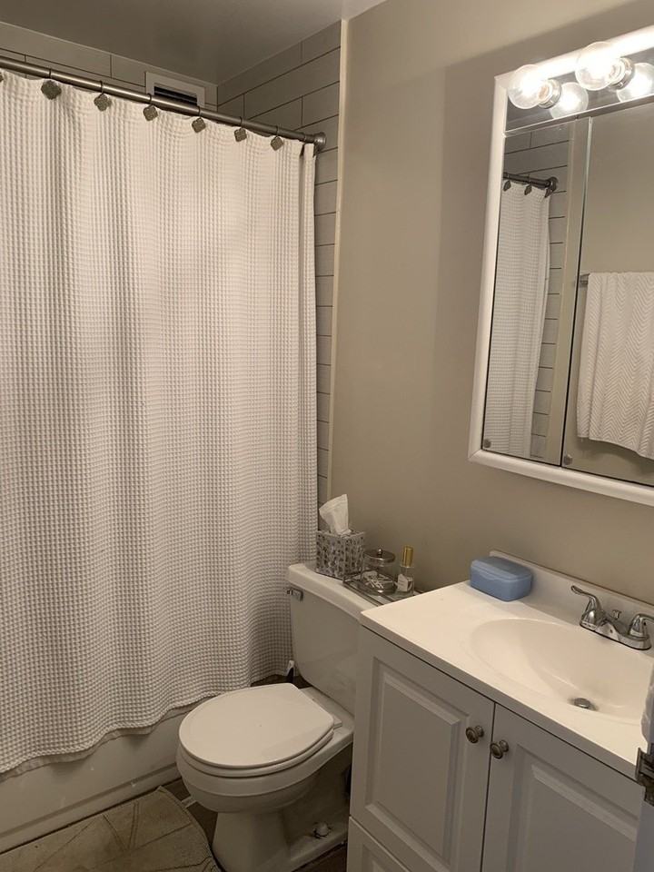 444 W Fullerton Pkwy #1505 - Photo 7 of 7
