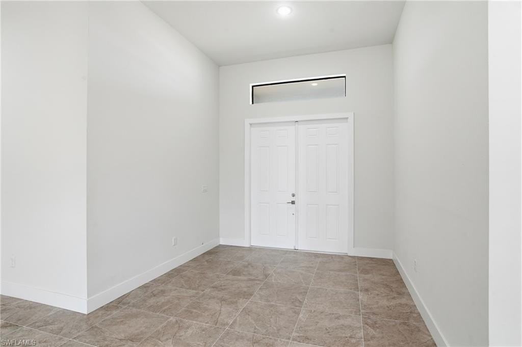 2303 Nw 18th Pl - Photo 6 of 39