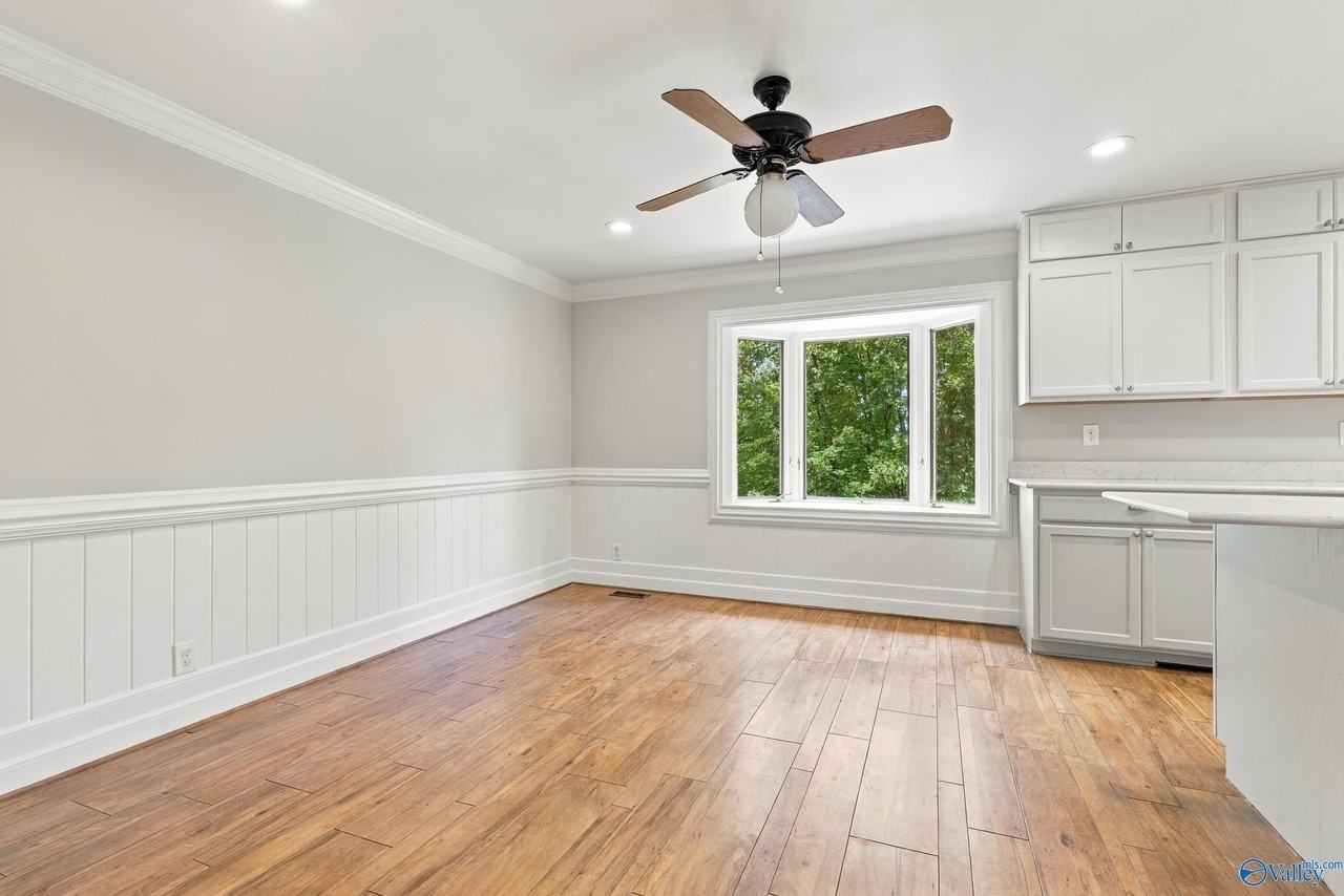 2214 Briarcliff Rd Se - Photo 7 of 22