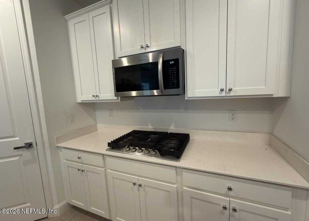 450 Kingbird Dr - Photo 3 of 3