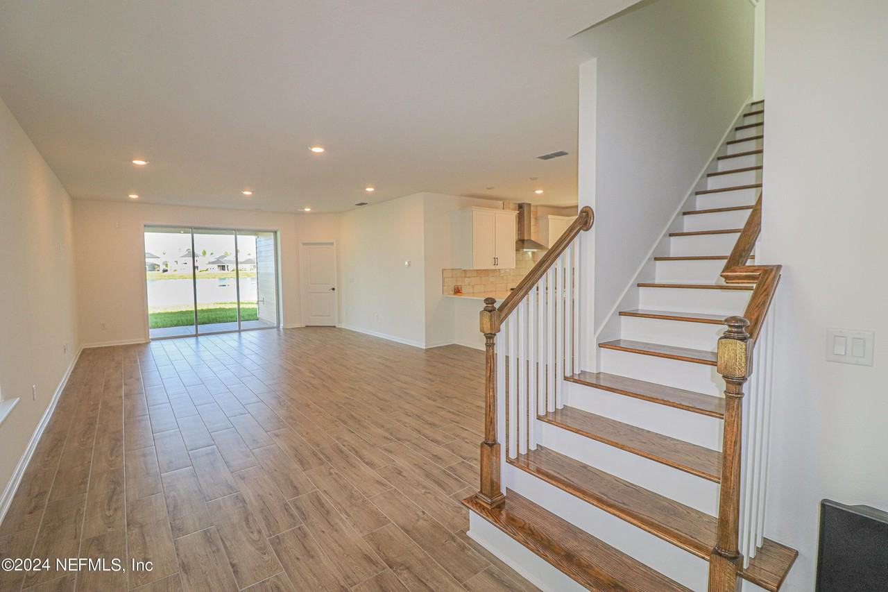 483 Stargaze Ln - Photo 7 of 50