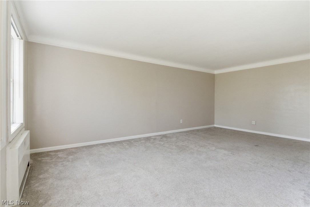 15820 Van Aken Blvd #507 - Photo 7 of 25