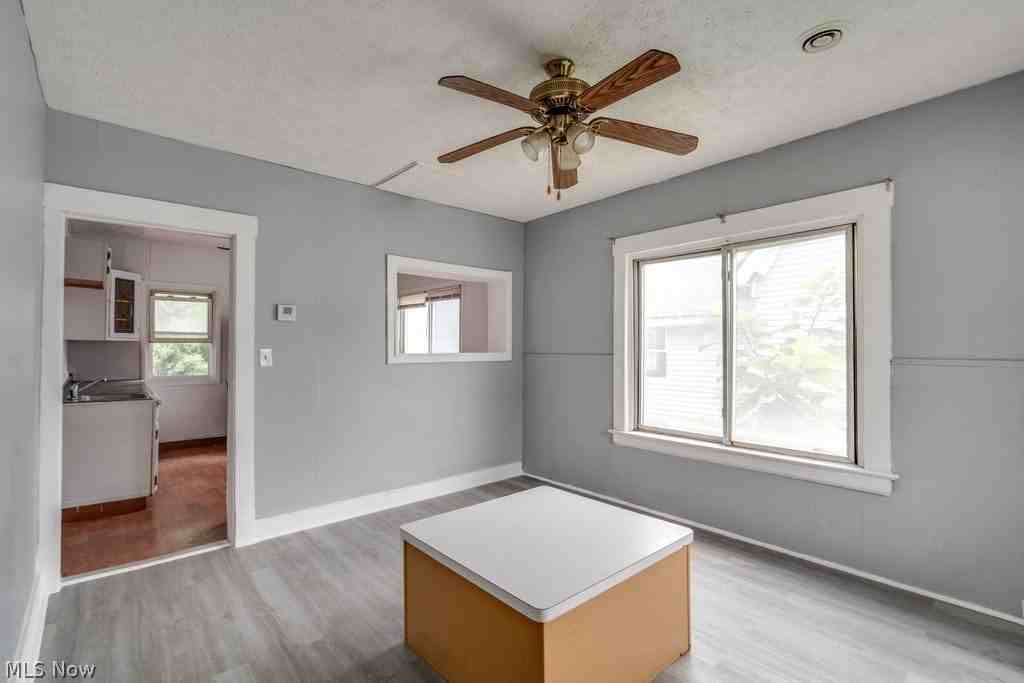 2118 Denison Ave - Photo 6 of 15
