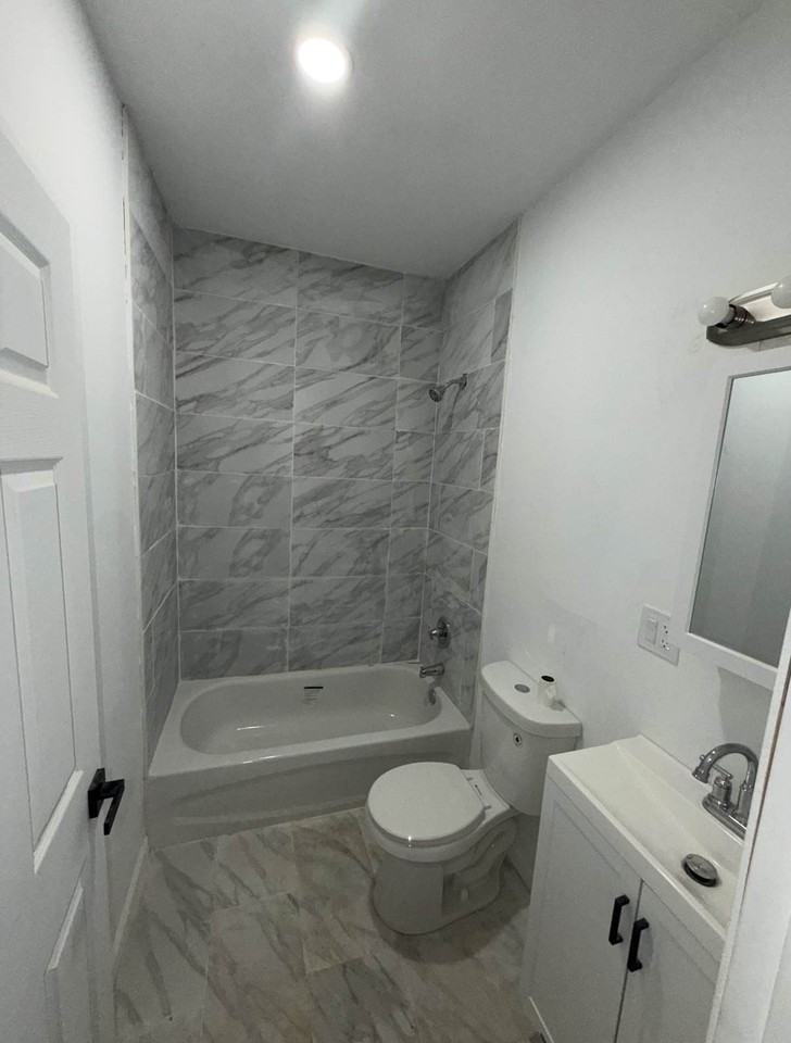 6400 Glenmore Ave Unit 1 - Photo 2 of 5