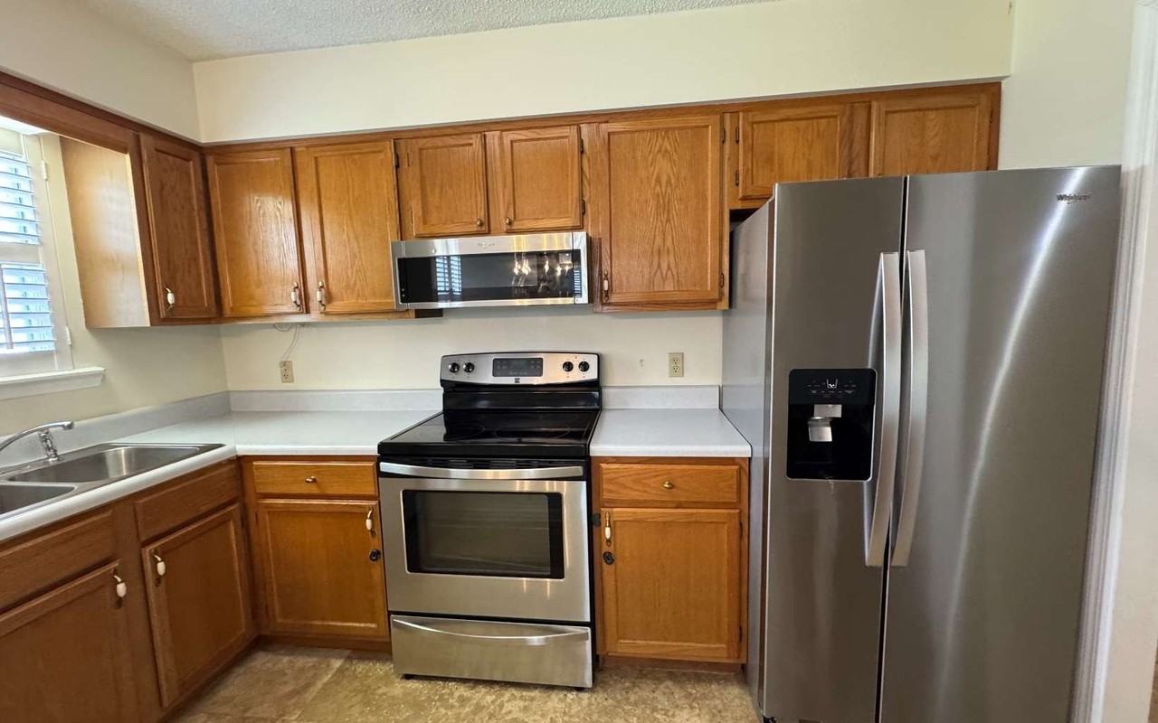 829 Tara Trace Cir Sw - Photo 5 of 15