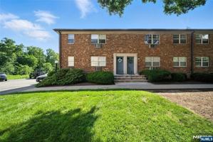 featured image of 19 Savage Rd #U24C8