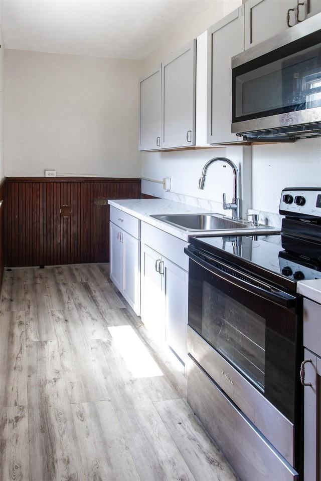 139 Young St #2 - Photo 5 of 21
