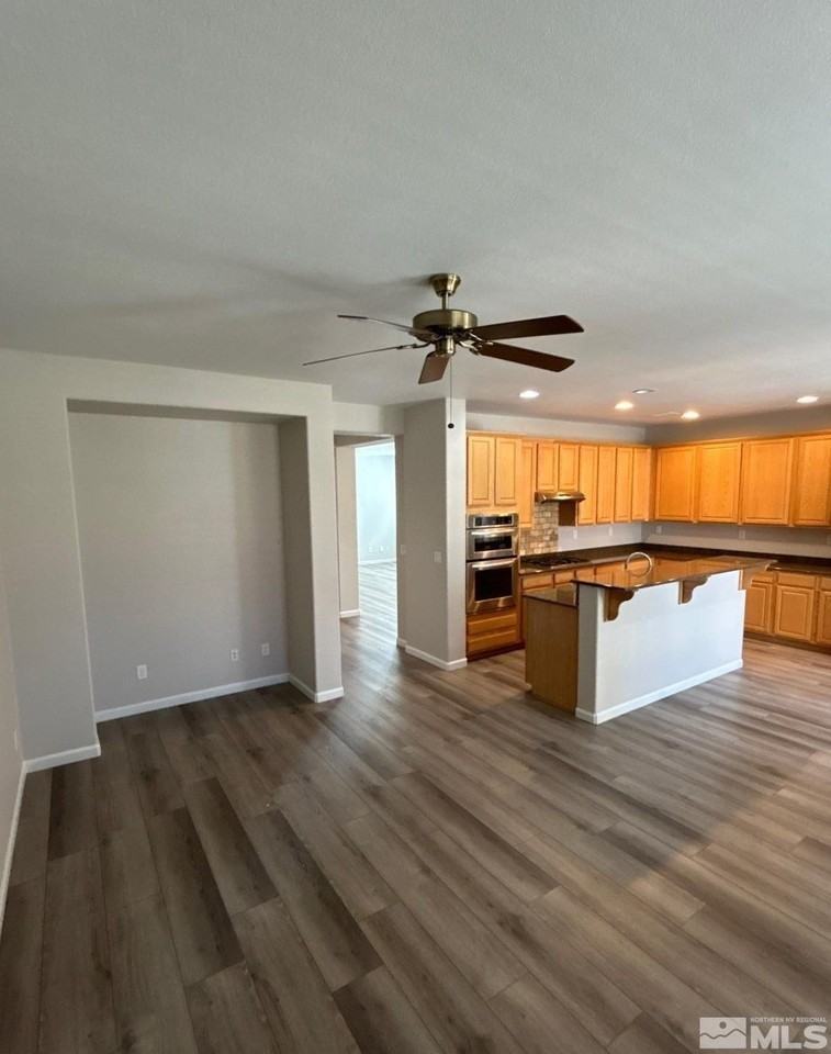 11445 Crotone Ct - Photo 3 of 11