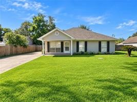 featured image of 1622 Penrose St