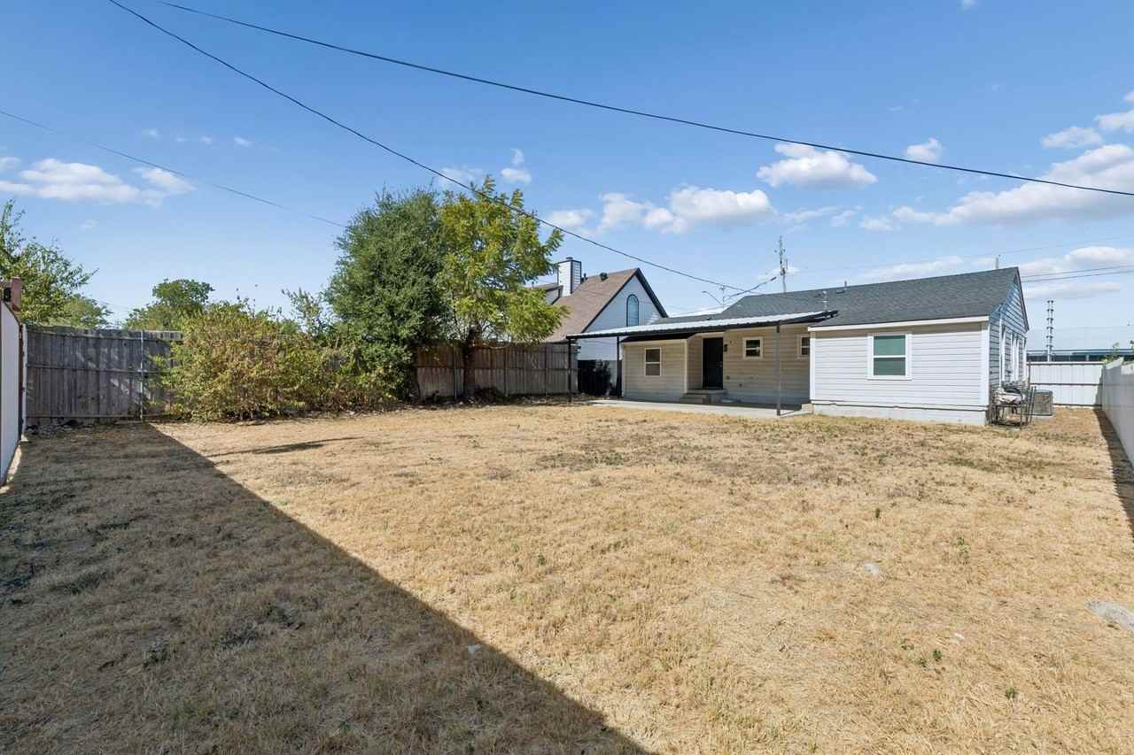 3308 Inwood Rd - Photo 5 of 5