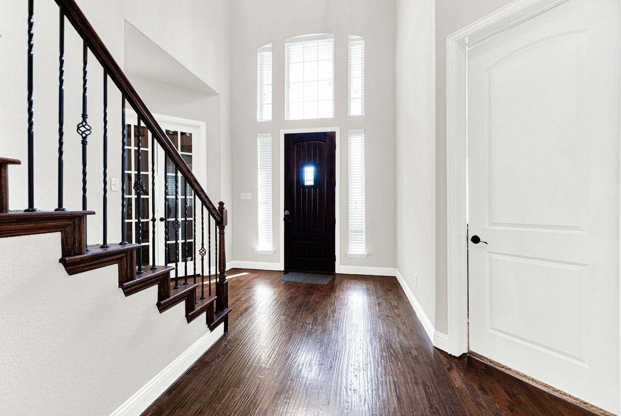 12038 Big Springs Dr - Photo 2 of 29