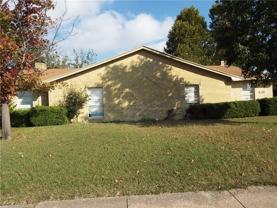 2108 Sam Houston Dr - Photo 1 of 1