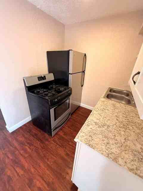 1037 E Tucker St #102 - Photo 2 of 8