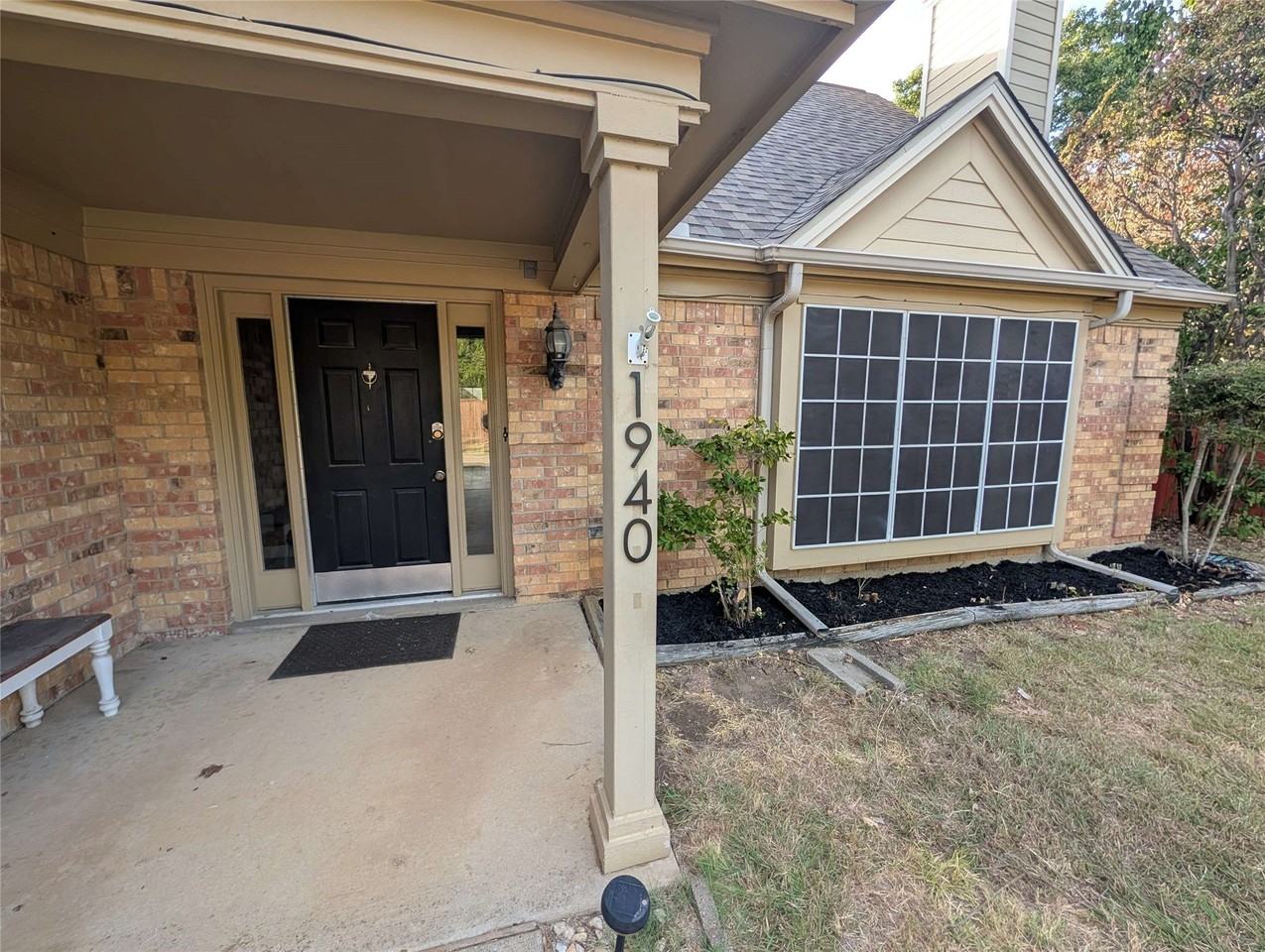 1940 Cedar Ridge Dr - Photo 2 of 40