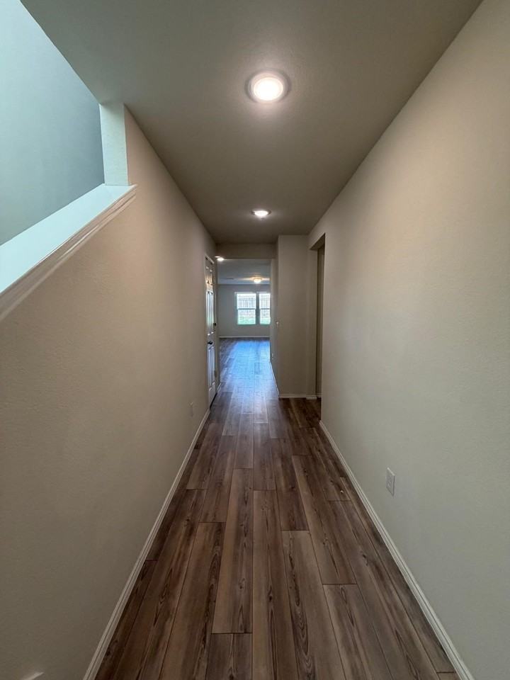 857 Ozark Path - Photo 7 of 27