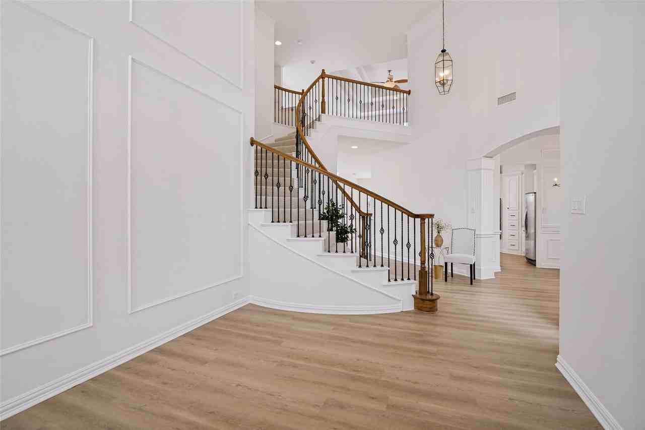 4505 Winter Park Dr - Photo 7 of 35