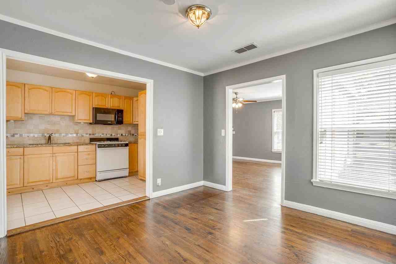 6404 Malvey Ave - Photo 6 of 20
