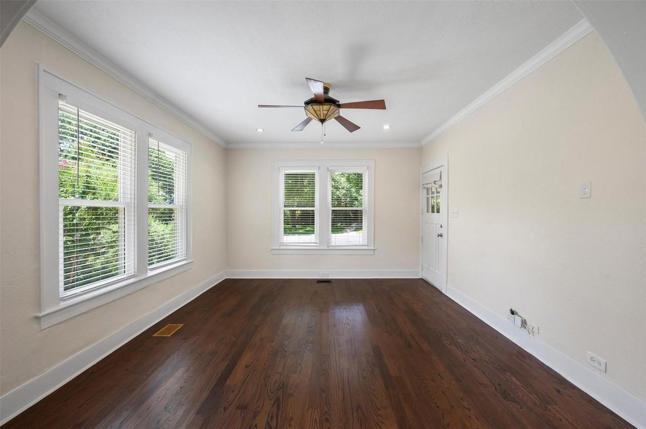 5720 Tremont St - Photo 5 of 30