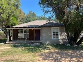 featured image of 305 East Rd