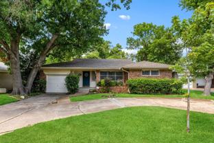 704 Downing Dr - Photo 1 of 1