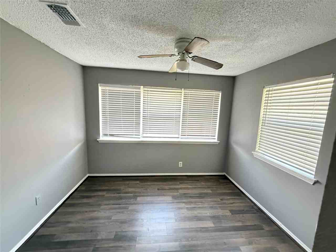 10350 Desdemona Dr - Photo 6 of 15