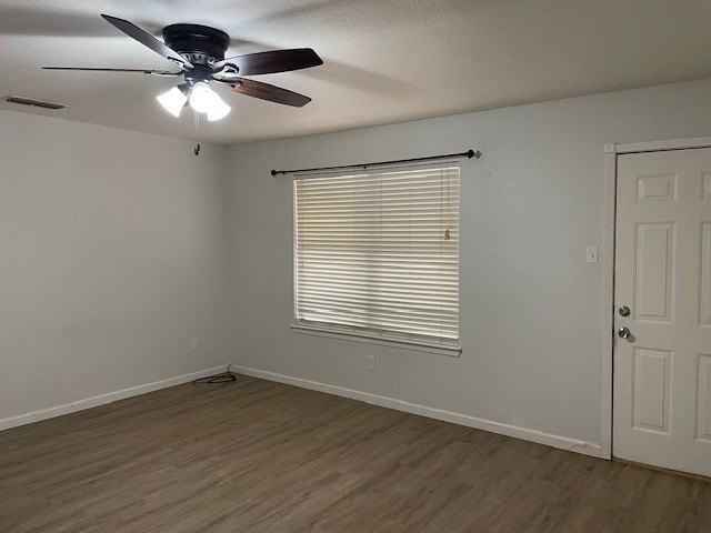 7601 Thompson Pkwy - Photo 2 of 15