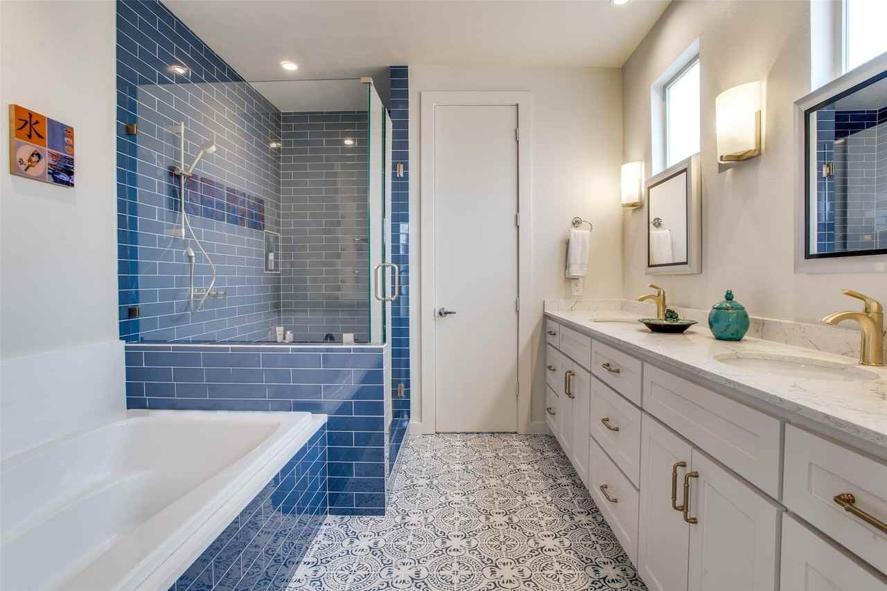 4010 Gilbert Ave #A - Photo 7 of 17