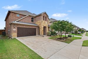 featured image of 2317 Willow Garden Dr