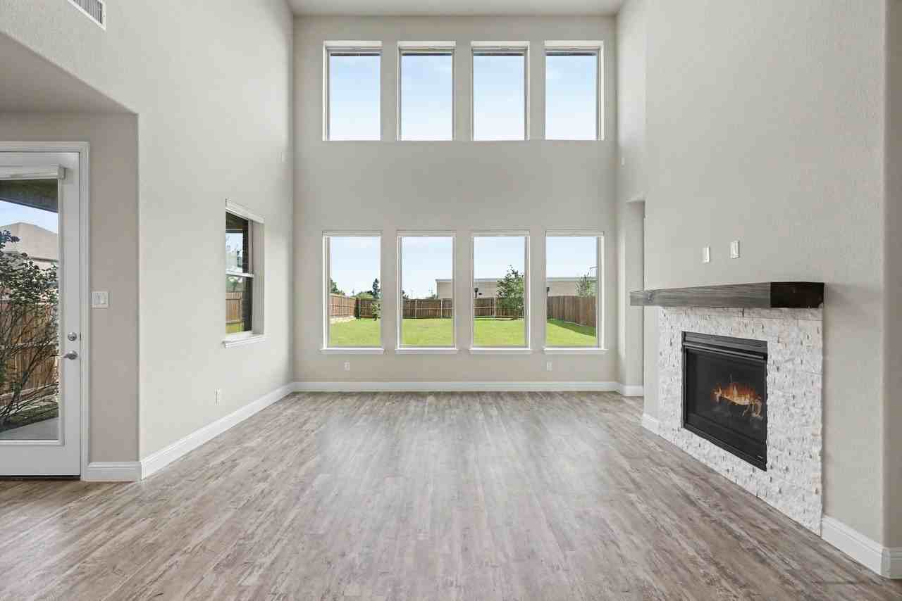 2317 Willow Garden Dr - Photo 5 of 39