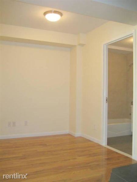 57 St Nicholas Pl - Photo 3 of 7