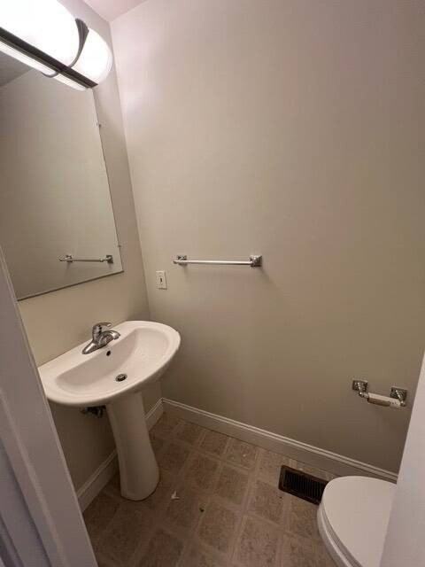347 Central Park Ave #347B - Photo 4 of 11